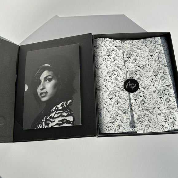 Illamasqua Frankly Amy Limited Edition Set Cream Blusher Lipstick EyelinerSealed - Picture 8 of 16